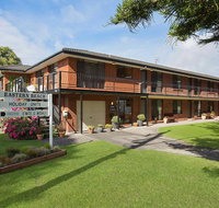 Eastern Beach Holiday Units - Holiday Cairns