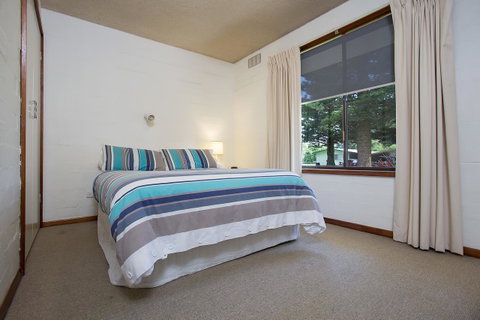 Eastern Beach Holiday Units - Holiday Cairns 5