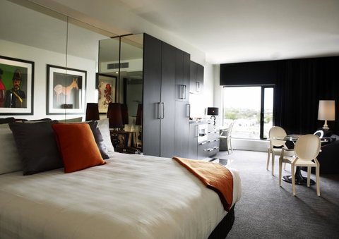 The Cullen Melbourne - Art Series - Holiday Cairns 3