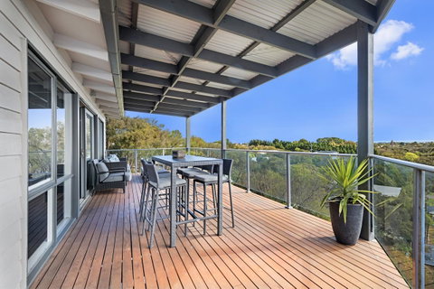 Beachside House - Holiday Cairns 5
