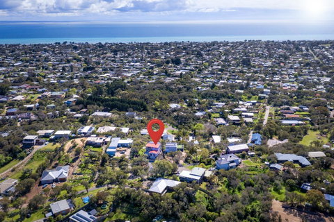 Beachside House - Holiday Cairns 25
