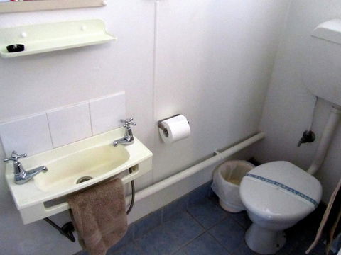 The Highlander Motel - 24HR Check In - Holiday Cairns 26