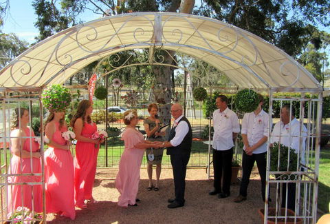 The Highlander Motel - 24HR Check In - Holiday Cairns 33