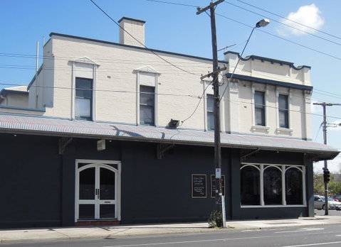 Plough Hotel - Holiday Cairns 31