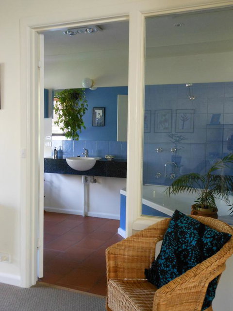 Merrimeet Cottages - Holiday Cairns 8