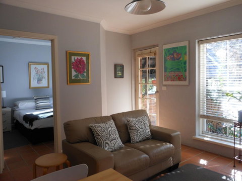 Merrimeet Cottages - Holiday Cairns 38