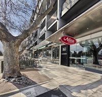 Adina Apartment Hotel St Kilda Melbourne - Holiday Cairns