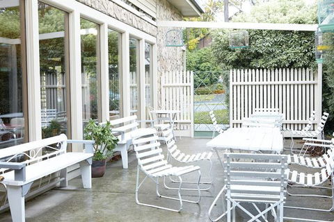 Amara Springs Guest House - Holiday Cairns 31