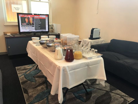 SmartStay Melbourne - Holiday Cairns 2