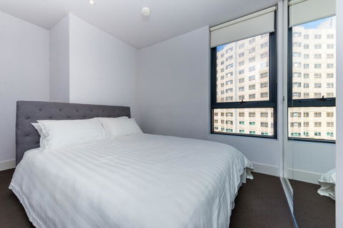 Amazing Accommodations : South Yarra - Holiday Cairns 38