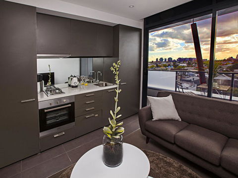 Amazing Accommodations : South Yarra - Holiday Cairns 0