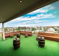 Summer House Melbourne Backpackers - Holiday Cairns
