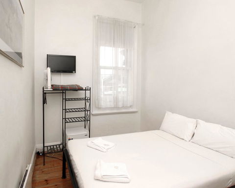 Hotel Claremont Guest House - Holiday Cairns 27