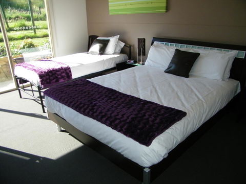 De\'Vine Escape - Holiday Cairns 8