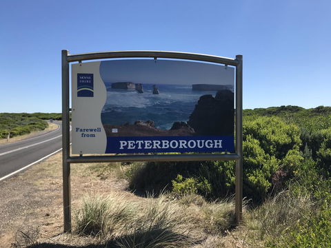 Sunsets On Martyrs Luxury Coastal Beach House Peterborough - Holiday Cairns 42