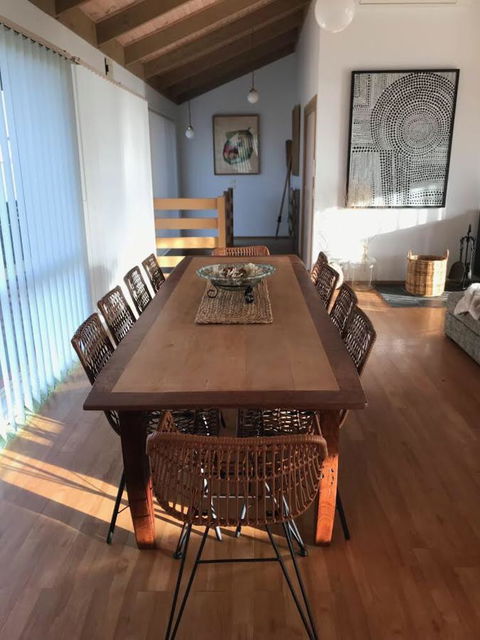 Sunsets On Martyrs Luxury Coastal Beach House Peterborough - Holiday Cairns 12