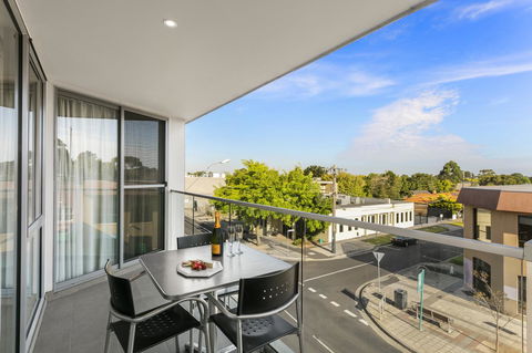 Quest Cheltenham - Holiday Cairns 11