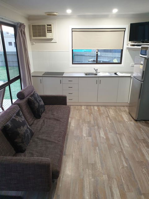 Beachcomber Holiday Units - Holiday Cairns 3