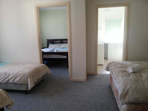 Beachcomber Holiday Units - Holiday Cairns 35