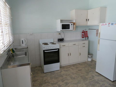 Beachcomber Holiday Units - Holiday Cairns 33