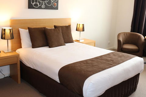 Bairnsdale International - Holiday Cairns 32