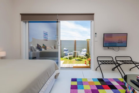 Cottages For Couples - Holiday Cairns 5