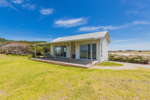 Cottages For Couples - Holiday Cairns 14