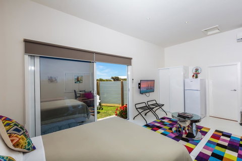 Cottages For Couples - Holiday Cairns 3