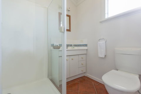 Cottages For Couples - Holiday Cairns 27