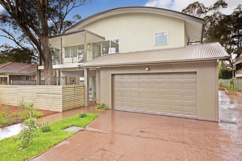 The Beach Townhouse - Holiday Cairns 0
