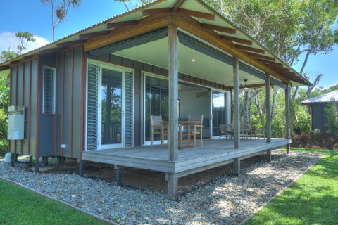 The Bungalows - Holiday Cairns 2