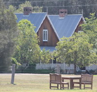 The Carriages Boutique Hotel and Vineyard - Holiday Cairns