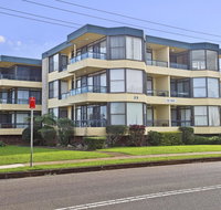 The Crest 8 33 Pacific Drive - Holiday Cairns