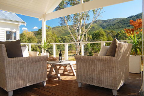 The Dacha - Holiday Cairns 3