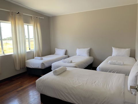 THE FAMILY RETREAT - Holiday Cairns 2