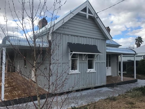 THE GABLES MUDGEE - Holiday Cairns 2