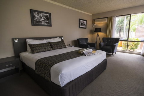 The Galaxy Motel - Holiday Cairns 2