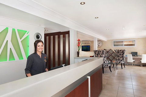 The Galaxy Motel - Holiday Cairns 3