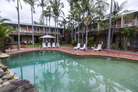 The Galaxy Motel - Holiday Cairns 0