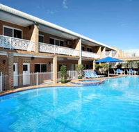 The Hermitage Motel - Campbelltown - Holiday Cairns