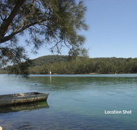 The Lake House - Lake Conjola - Holiday Cairns