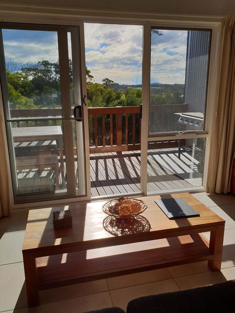 The Lakes Beachfront Holiday Park - Holiday Cairns 3