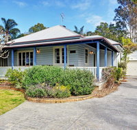 The Lakes Cottage - Holiday Cairns