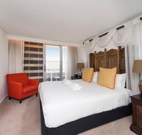 The Nest - Boho Bedroom Near the City with Roof Terrace - Holiday Cairns