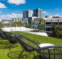 The Nest - Quirky Queen Sized Space with Roof Terrace - Holiday Cairns