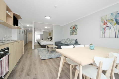 The Nesuto, Unit 618 - Holiday Cairns 1
