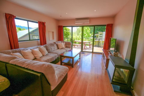 The Nisse House - Holiday Cairns 3