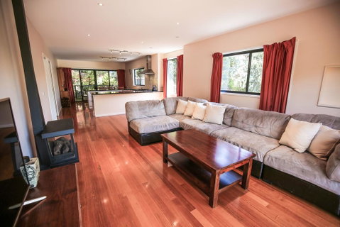 The Nisse House - Holiday Cairns 1