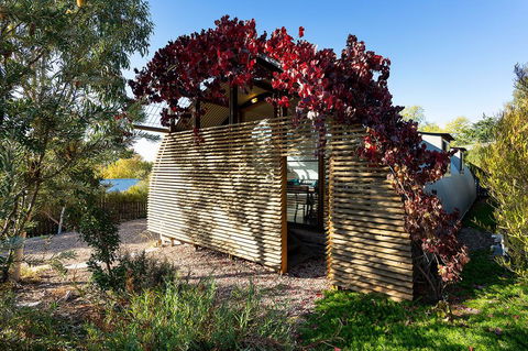 The Nissen - Holiday Cairns 1