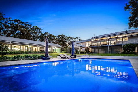 The Pavilion, Killcare - Holiday Cairns 3